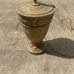 Roman Style Antique Lamp