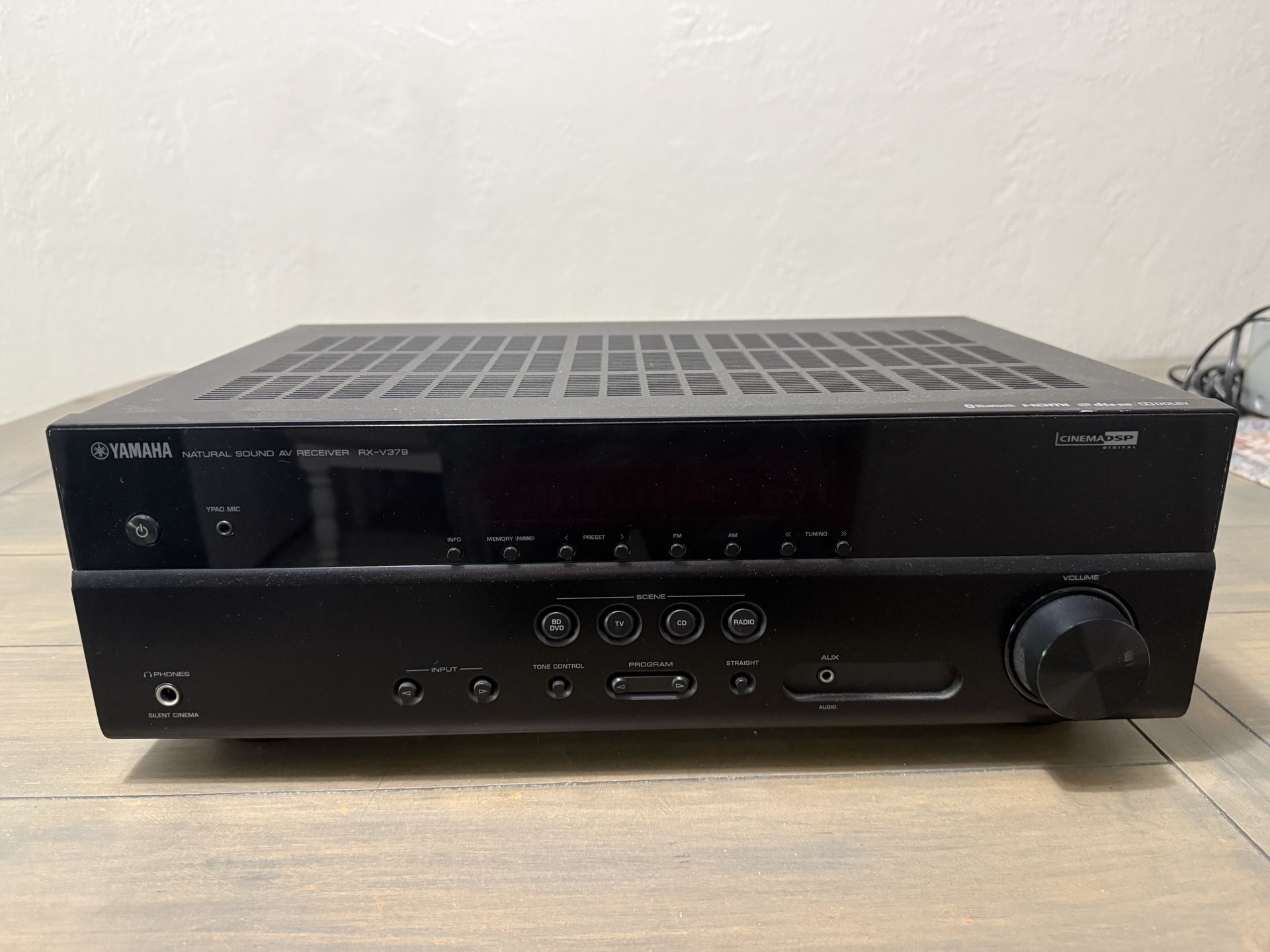 Yamaha RX-V379