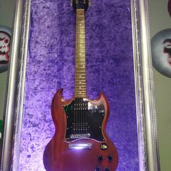 Gibson SG Worn Cherry With Gibson Bag