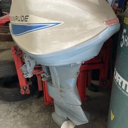 Vintage Evinrude 85 motor all redone