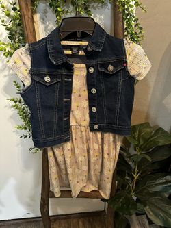 Lots Of Girl Clothes