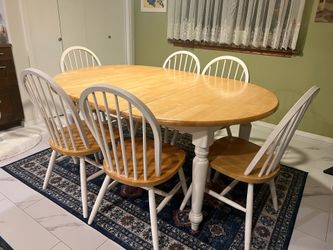 Solid Wood Dining Table Set with 6 Chairs – Farmhouse Style