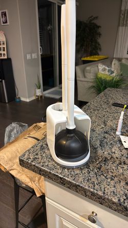 Toilet Plunger with Holder