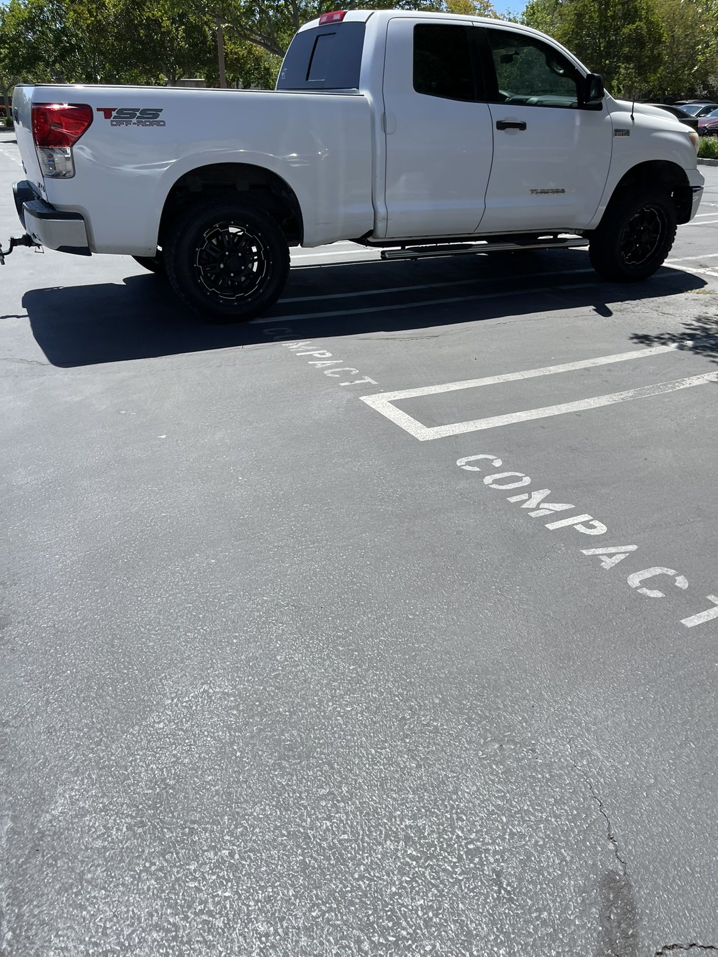 Rims And Tires R20 Toyota Tundra