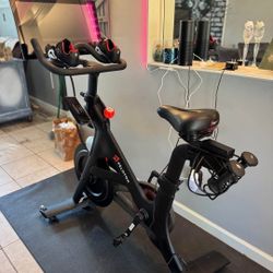 Peloton-Bike