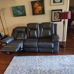 Recliner Couch Gray Some Peeling Works Great May Need To Be Disassembled To Get Out Of House