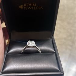 14 Kt White Gold
