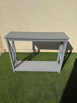 Entry table console