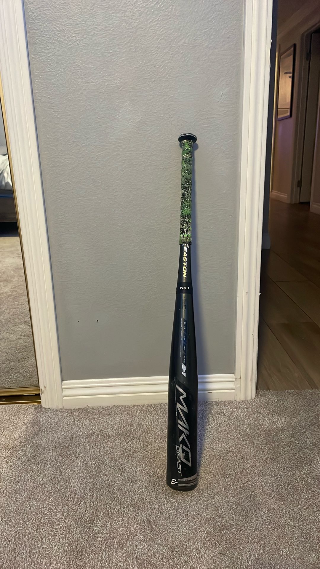 EASTON MAKO BLACKOUT