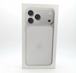 iPhone 17 Pro Max Silver