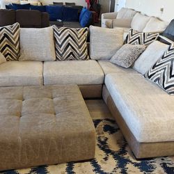 SECTIONAL SOFA GOOD CONDITION FREE DELIVERY 🚚 