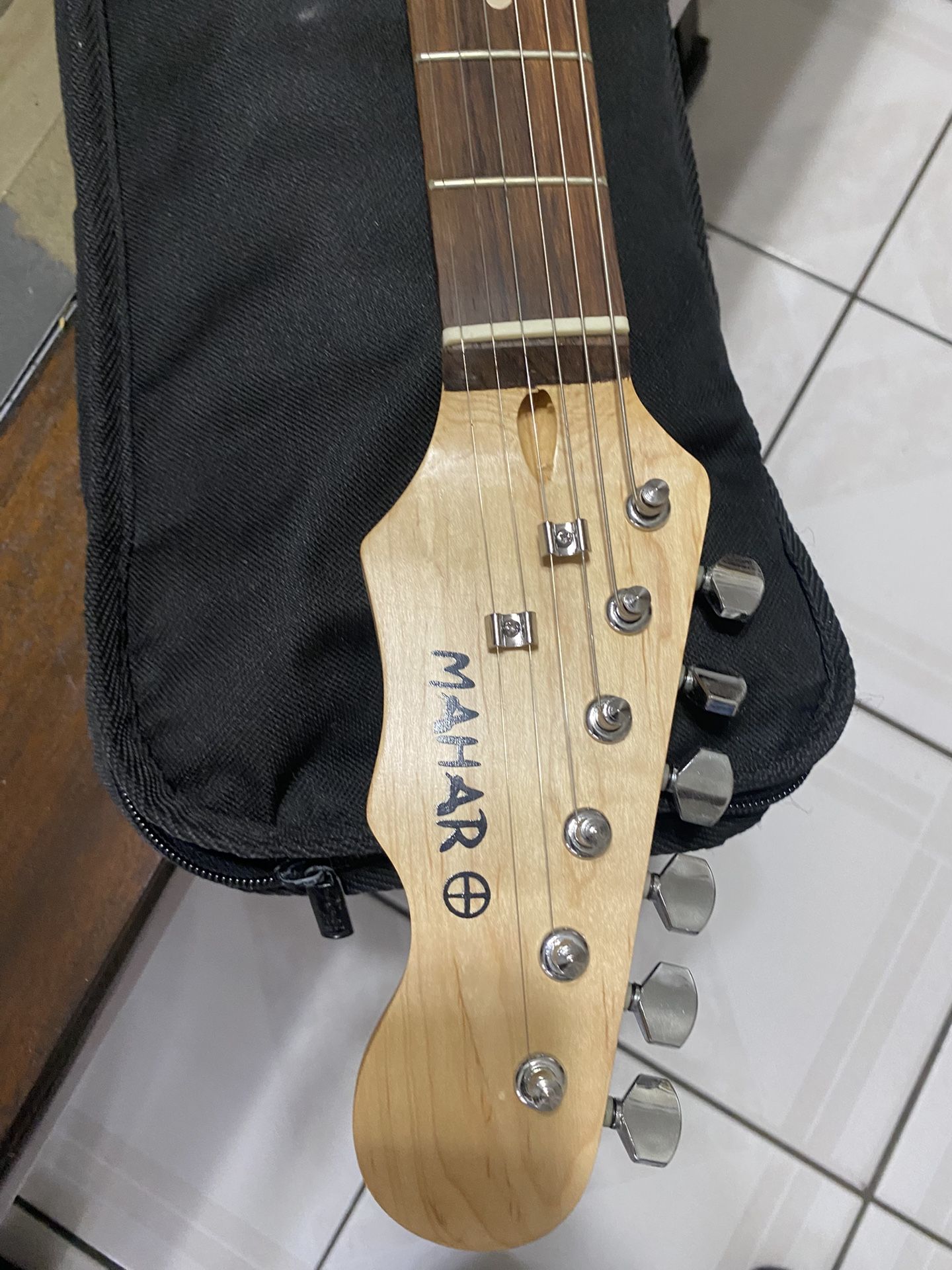 Electric Guitar 