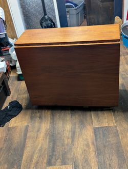 Mid Century Gate Leg Folding Dining Table With 4 Chairs