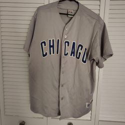 Chicago Cubs jersey Size L