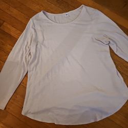 Old Navy Woman's 2x Plus White Shirt