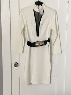 Ladies Ivory dress Size Large- New With Tags
