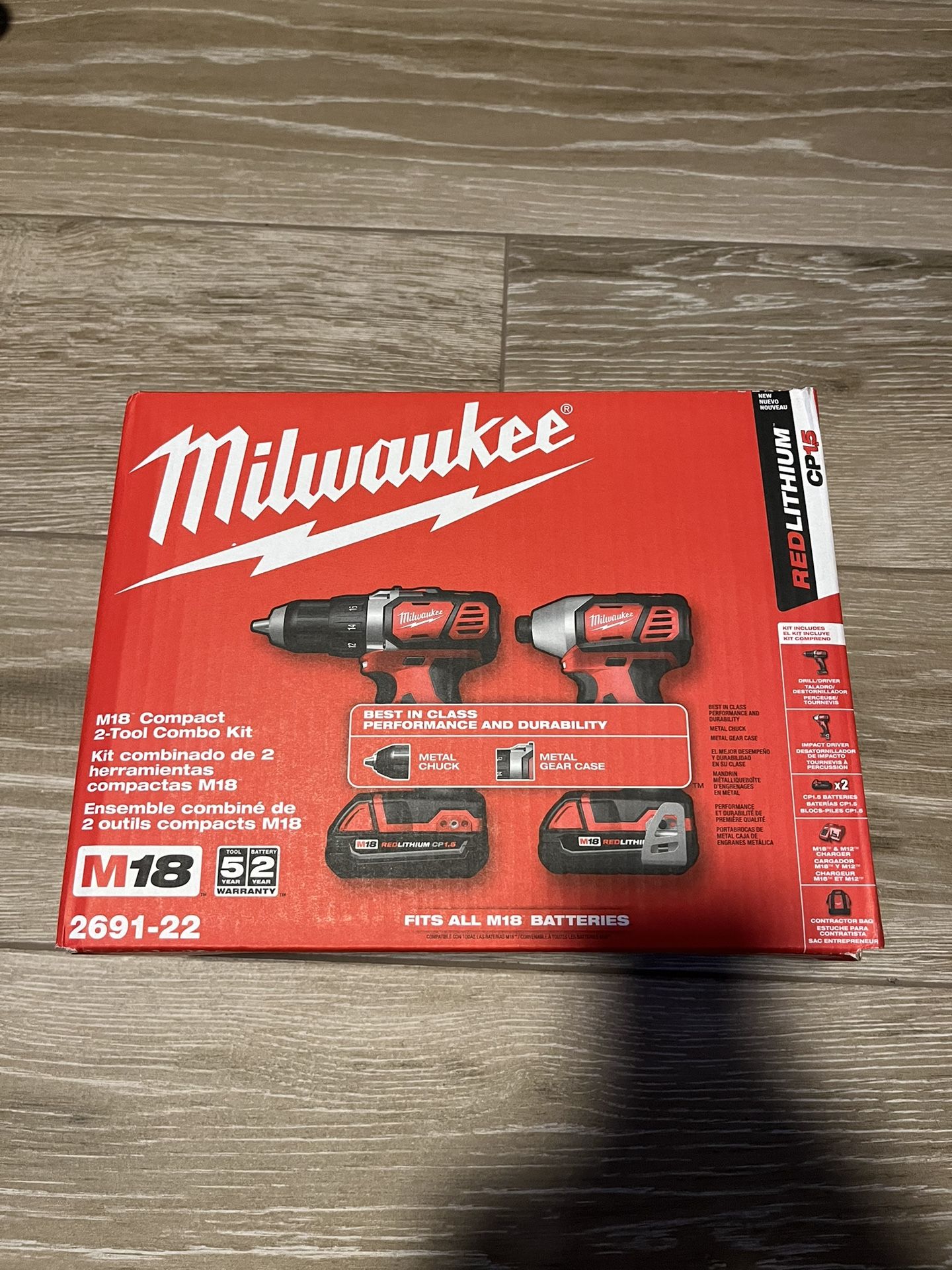 Milwaukee M18 Drill/Driver Kit