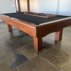9ft Used Connelly Pool Table Great Condition 
