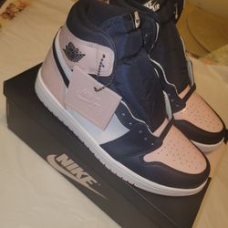 Jordan 1 High "Atmosphere" Size 9.5W/8M $150