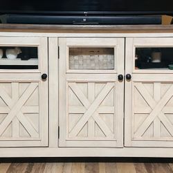 Ashley's Bolanburg Large TV Stand