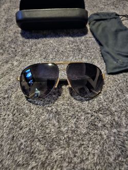 Dolce & Gabbana Sunglasses (Firm On Price) 