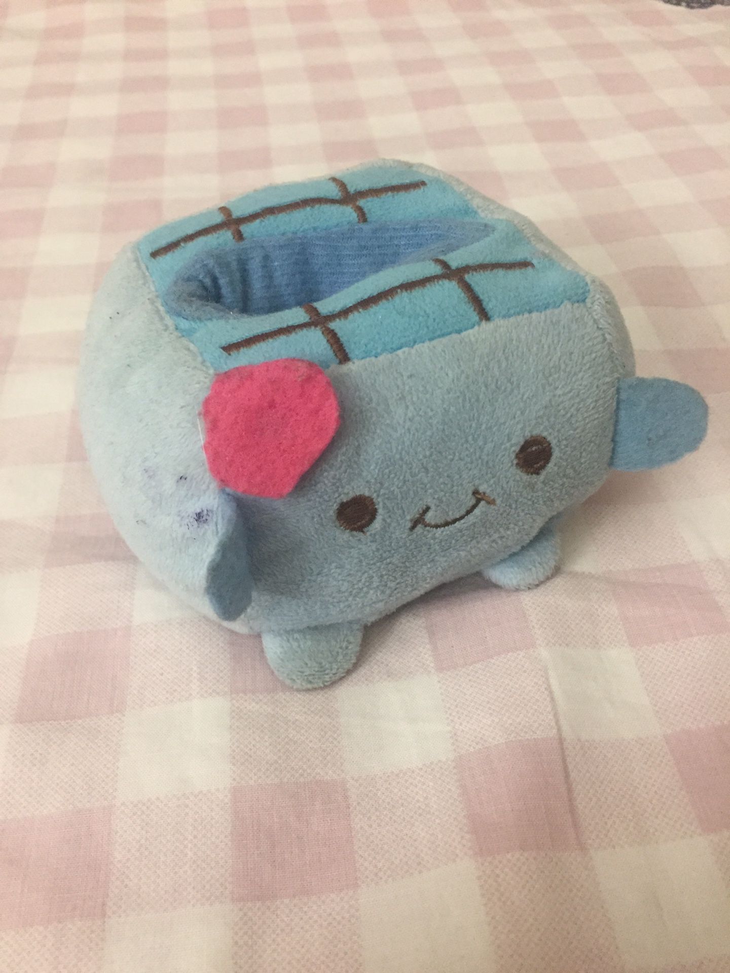 Plush phone holder
