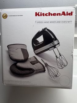 KitchenAid 7 Speed Hand Mixer and Oven Mitt Set