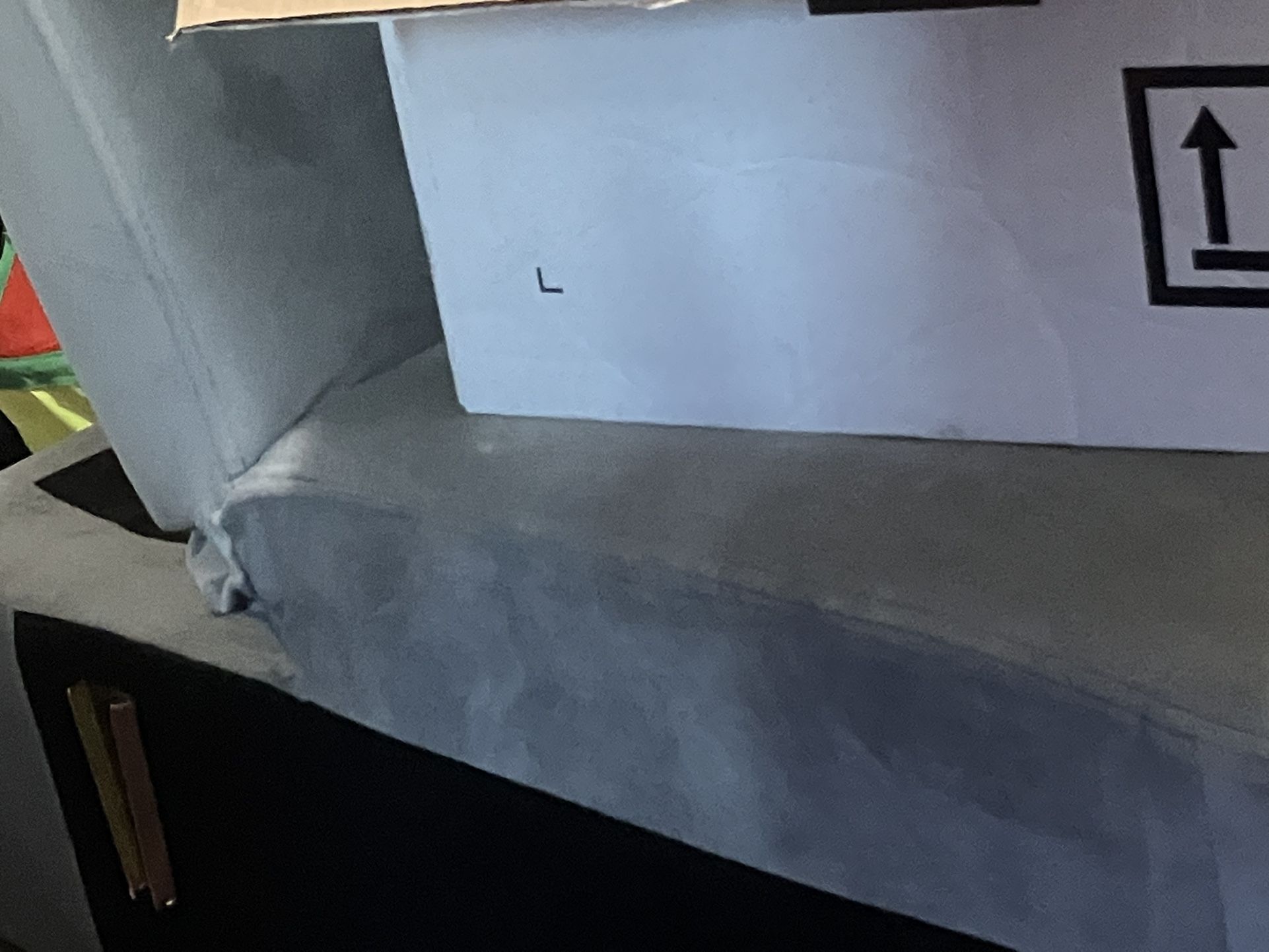 Bed /pull Out Couch