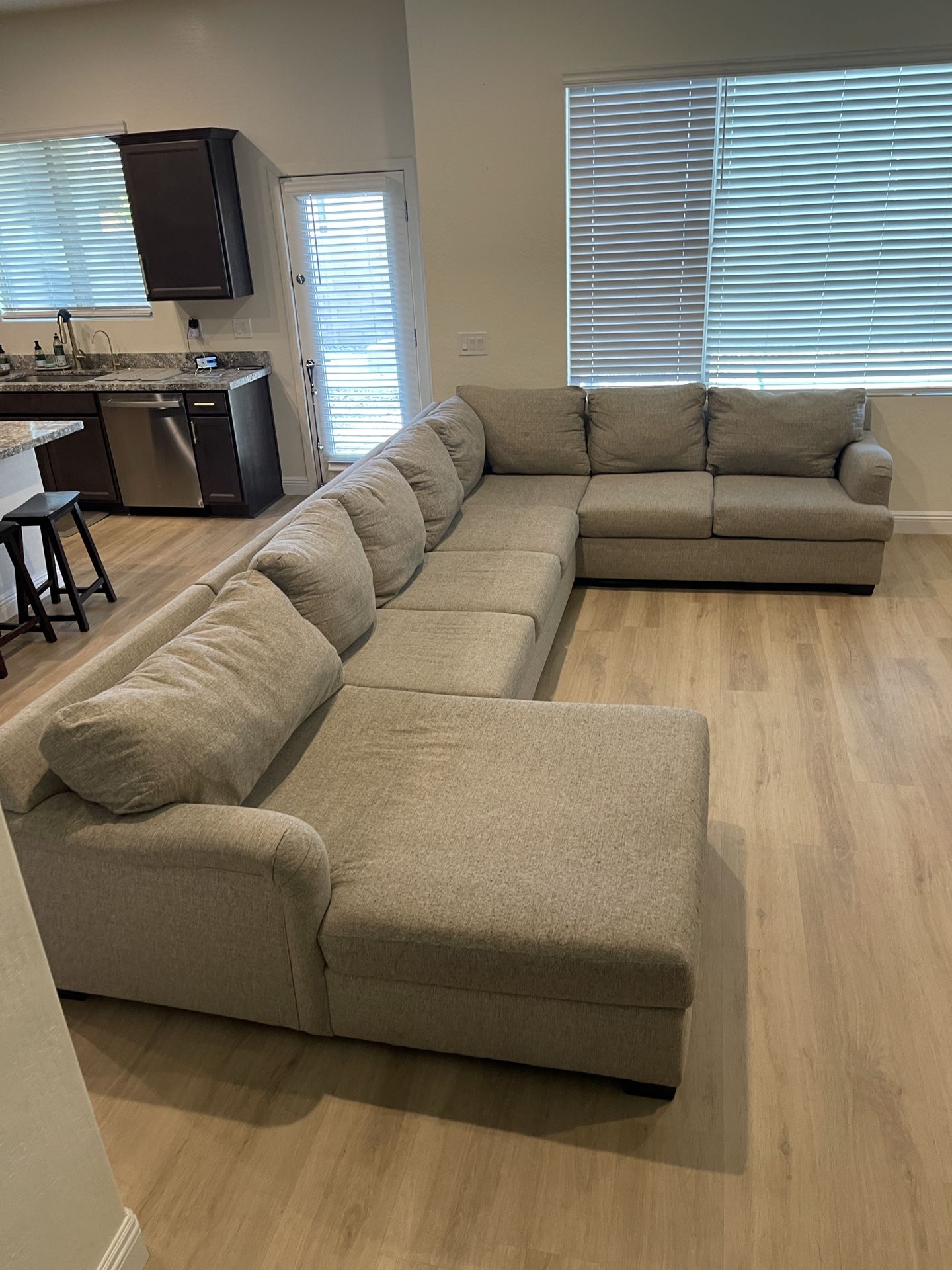 Living Spaces Jenner sectional couch chase