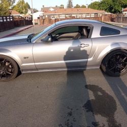 2006 Ford Mustang