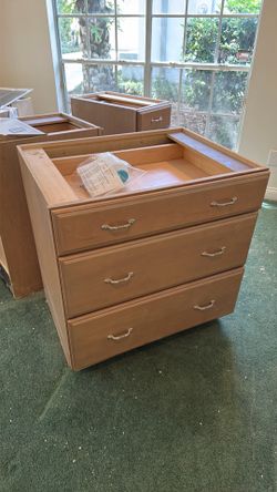 Kitchen cabinets