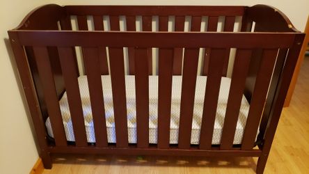 Crib that Converts to Toddler Daybed