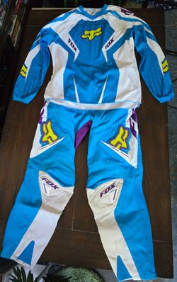 Women's Fox dirt bike jersey shirt and pant set