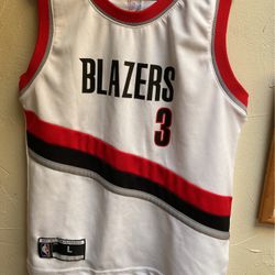 Boy’s  Size L