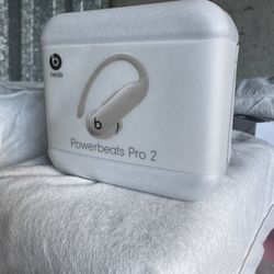 Beats Powerbeats Pro 2