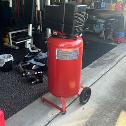 Craftsman 25 Gallon Air Compressor
