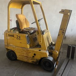 1965 Clark forklift