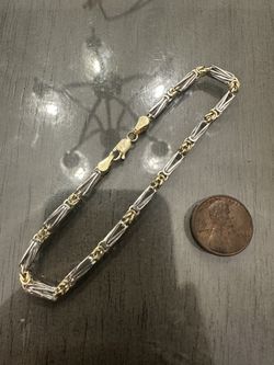 Solid 14k Two-Tone Gold Byzantine Link Pattern Design Beautiful 8.5” Length 4mm Wide Heavy
