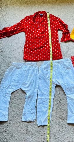 Red Printed Kurta with 2 White Pajama Set