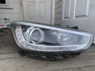 Hyundai Accent Head Light Right Side 2013-2017