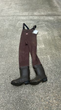 Neoprene chest waders