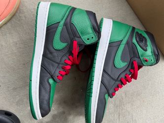 Air Jordan 1 Pine Green