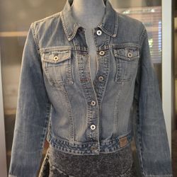 Guess Light Ripped Blue Denim Jacket In Excellent Condition!