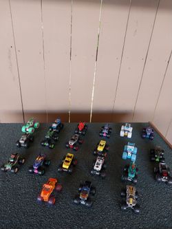 (21 ) Monster Truck