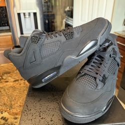 NEW MENS JORDAN 4 RETRO BLACK CAT 2025 SHOES SIZE 10