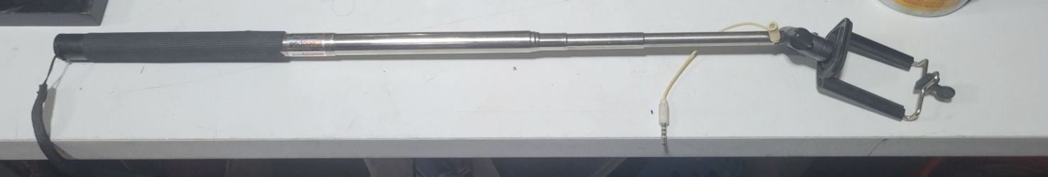 Monopod selfie stick