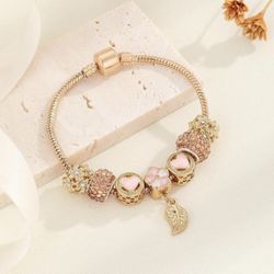 Gorgeous Rhinestone Decor Bracelet *NEW*