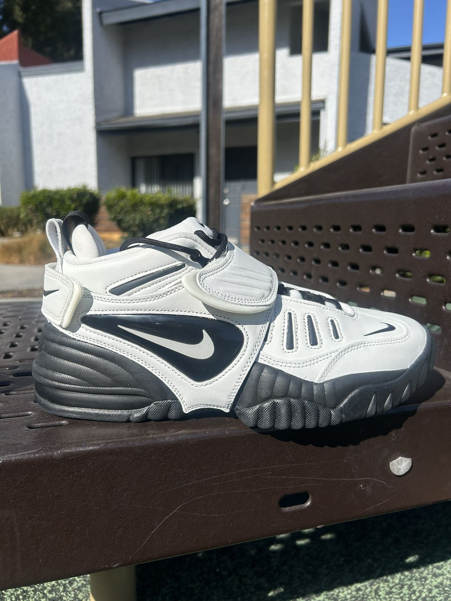 New Nike Air Adjust Force Size 9