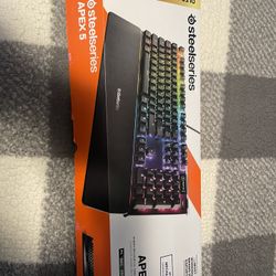 Steel Series Apex 5 Mechanical Keyboard 