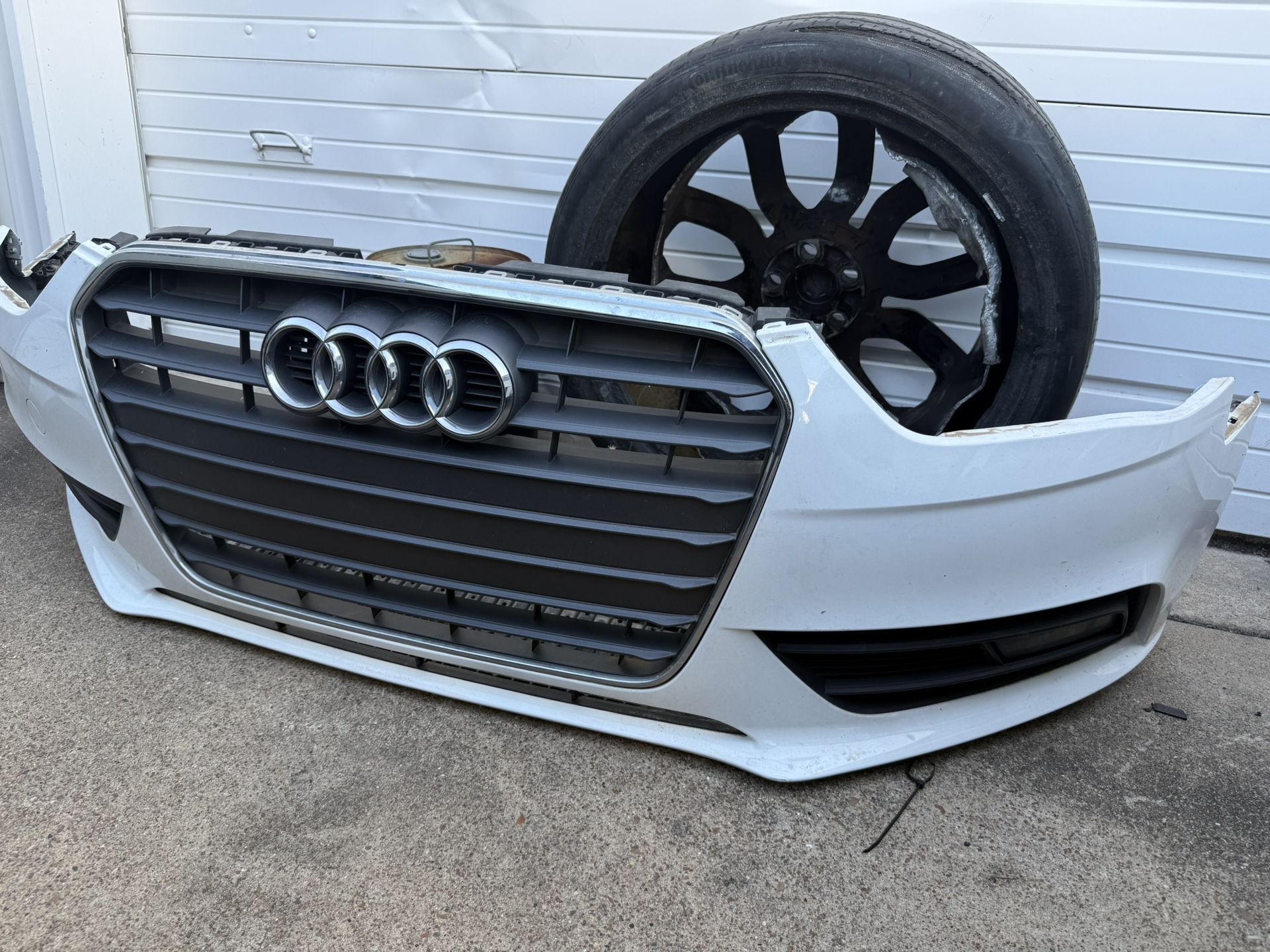 Audi A4 Car Parts (Negotiable)